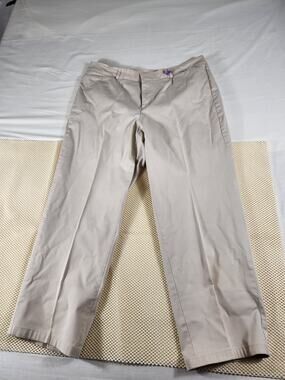 Women's Dockers light khaki Pants size 16W MED